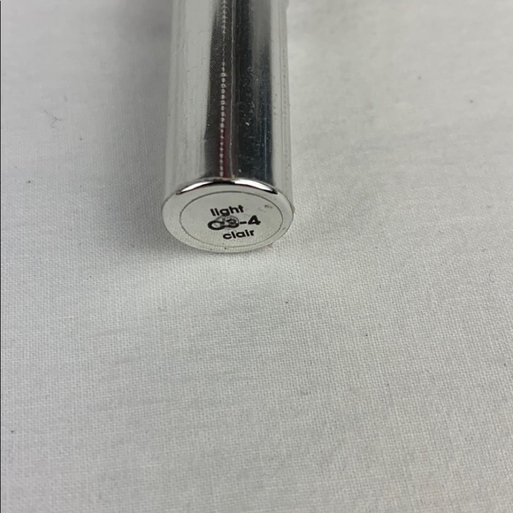 2 L’Oréal True Match super blendable concealers - Picture 5 of 6